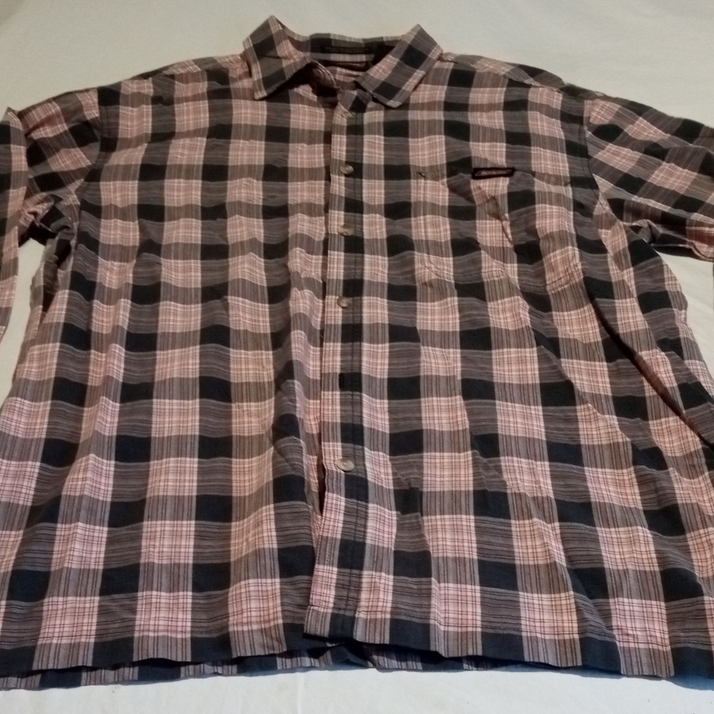 Dickies Black and Pink Plaid Casual Shirt